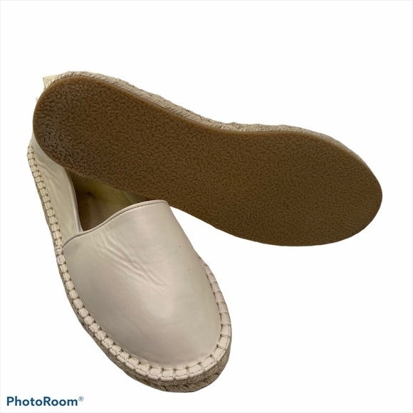 Core Life Cream Flat Espadrilles - Picture 4 of 11